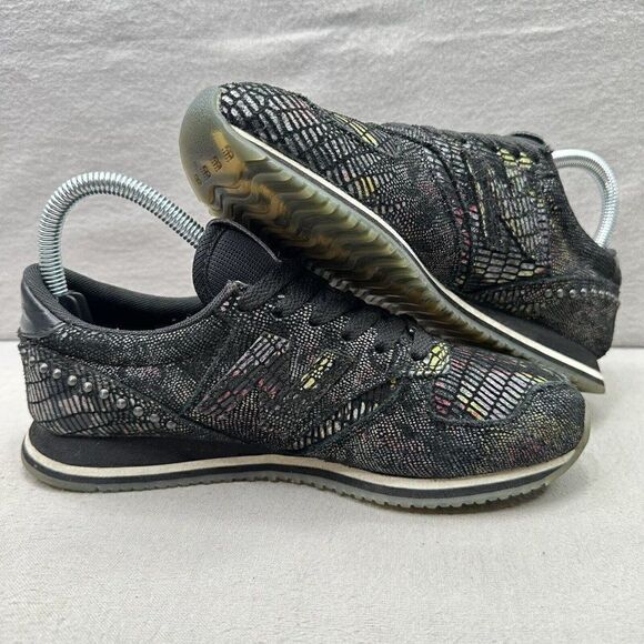 New Balance 420 Womens Size 6.5 (B) Shoes Black Snake Print Sneakers Heidi Klum - Picture 5 of 8